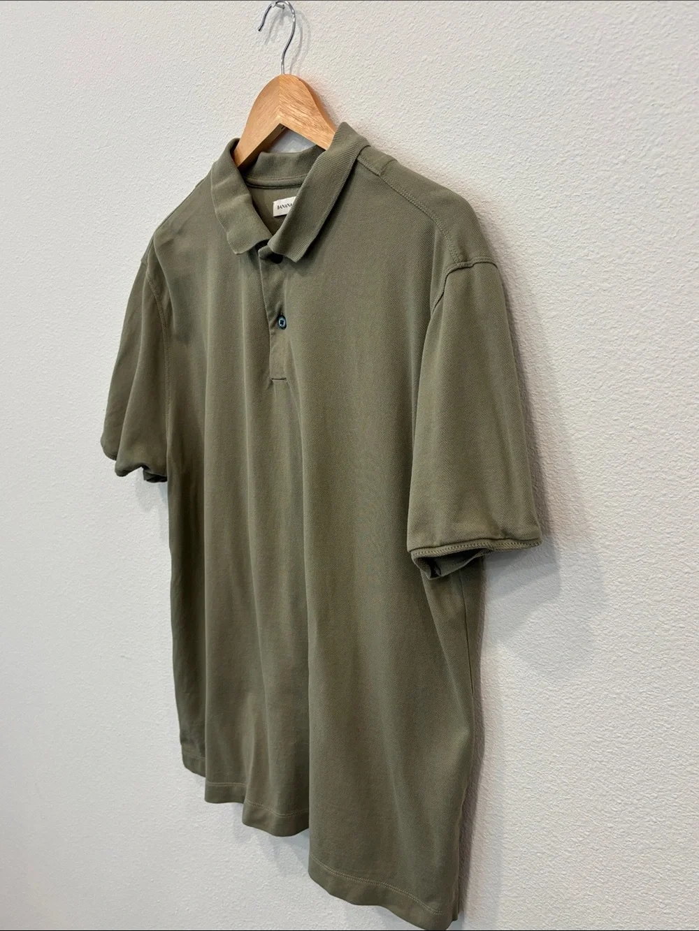 Banana Republic lightweight knit